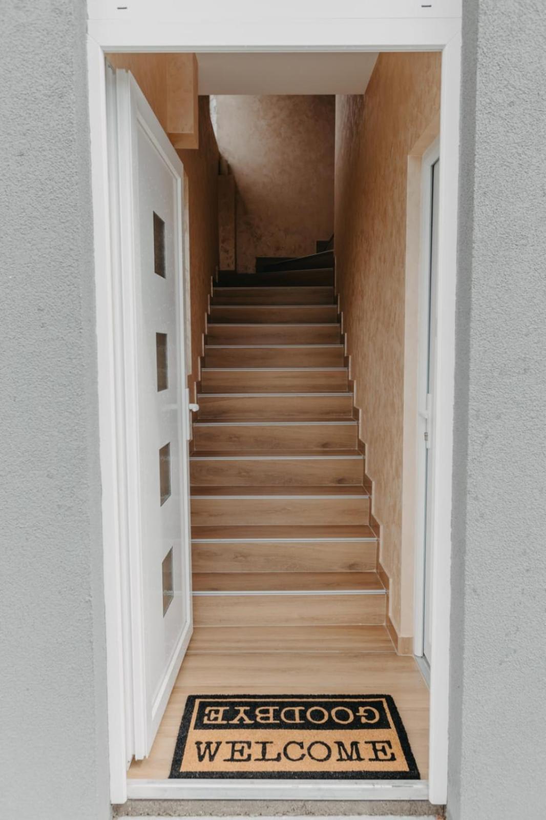 Apartmani Rosa Nevesinje 外观 照片